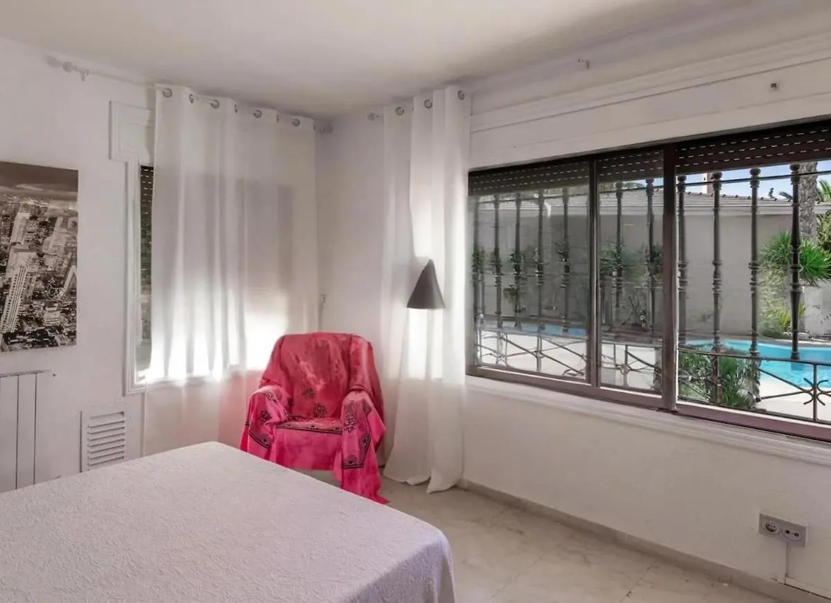 Villa De Los Osos - Roquetas De Mar, Almeria, 3Mins Walk To Playa Serena & Club De Golf Playa Serena, Entire House, Chalet With Xxl Private Pool & Gym